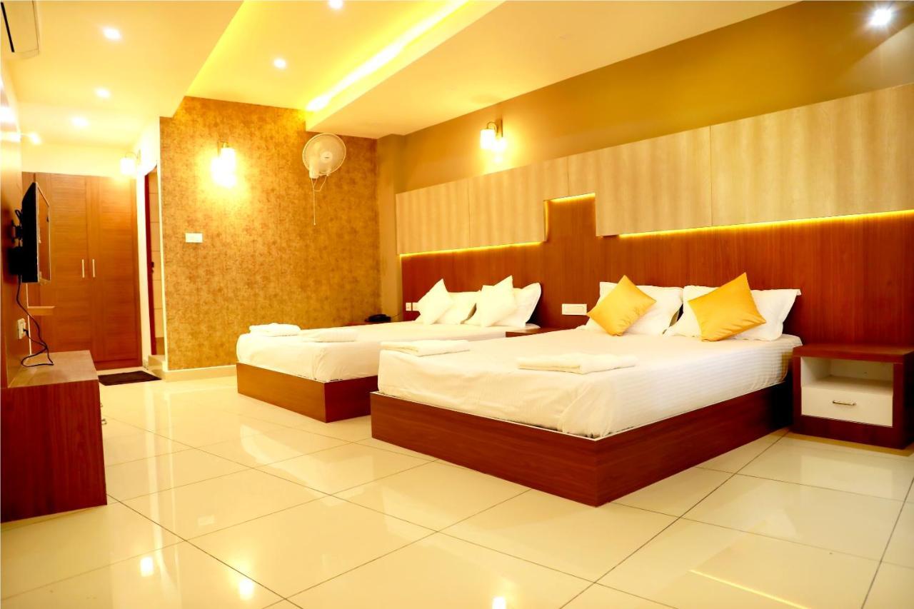 Wayanad Royal Crown Hotell Kalpetta Exteriör bild