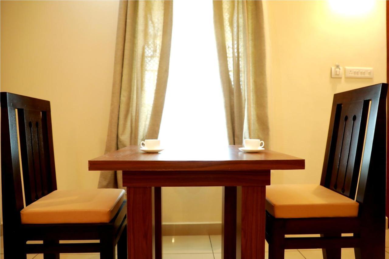 Wayanad Royal Crown Hotell Kalpetta Exteriör bild
